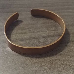 Metal bracelet